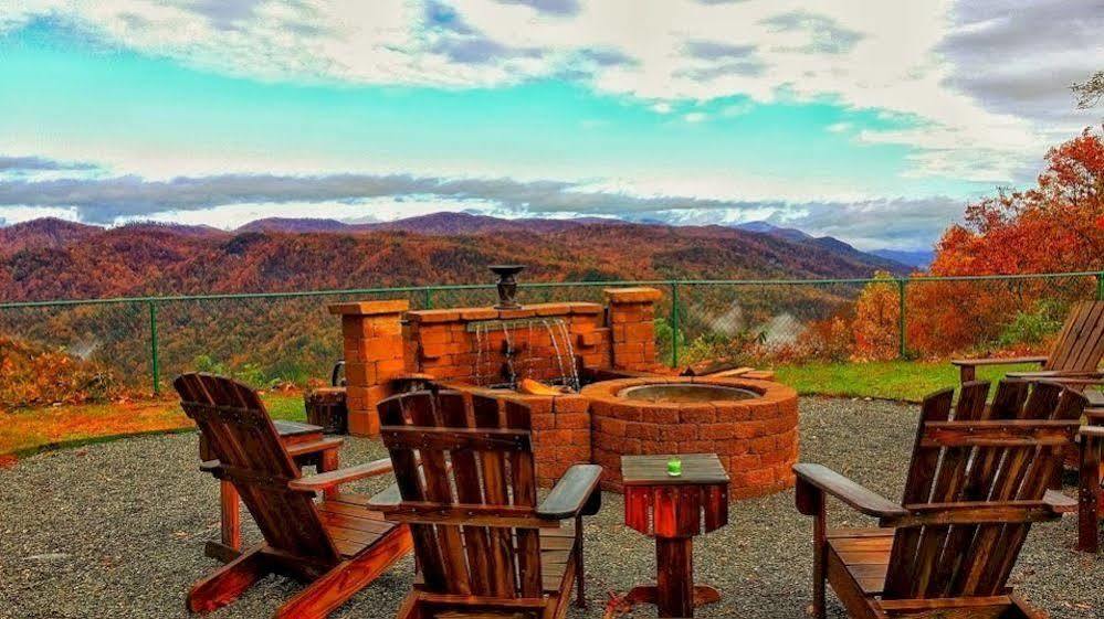 Green River Lodge Saluda Exterior foto